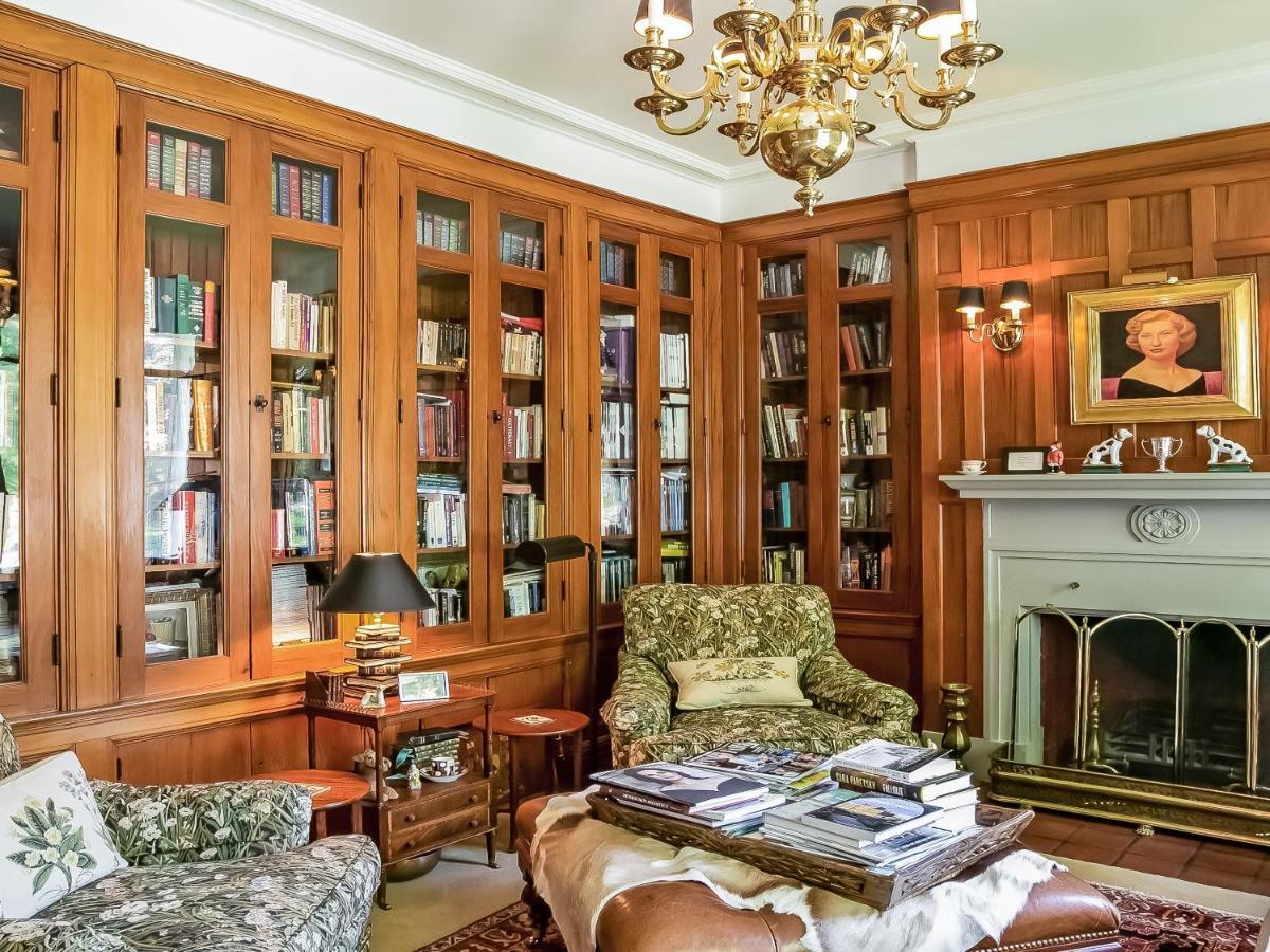 أوك بارك Bishops Hall (Adults Only) المظهر الخارجي الصورة